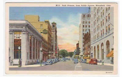 Park Avenue Mansfield Ohio 1944 linen postcard