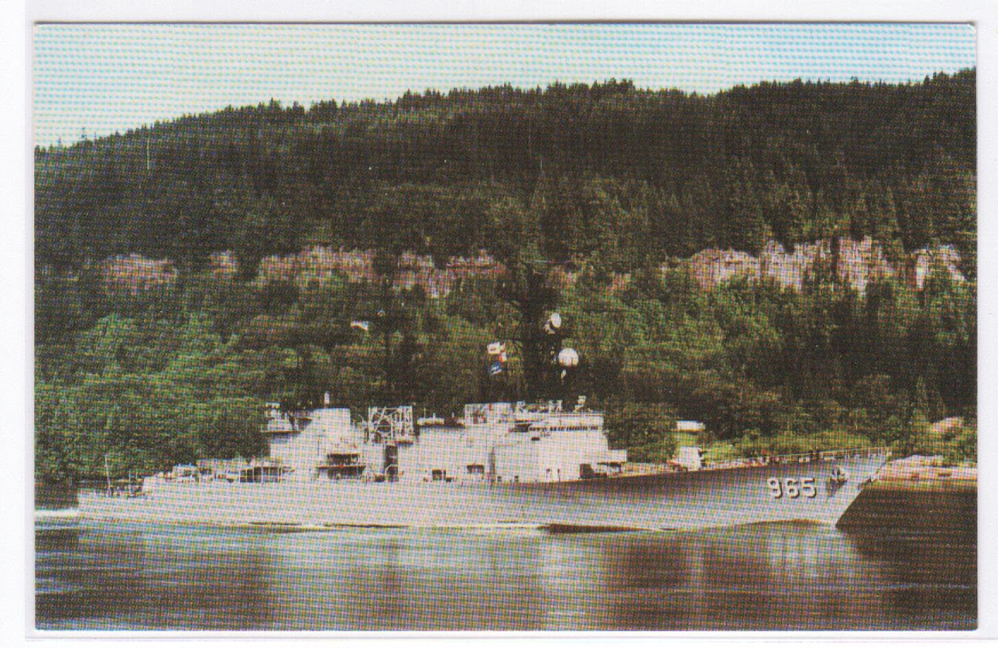 USS Kinkaid DD-965 Destroyer US Navy Ship Warship postcard