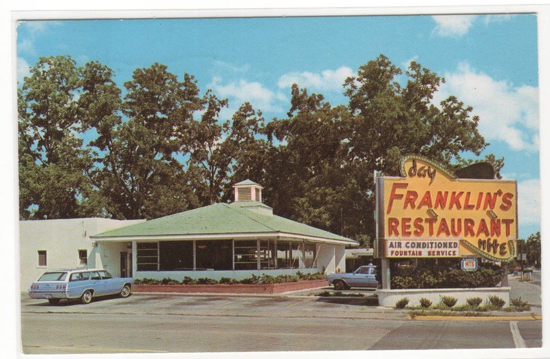 Franklin's Restaurant Cars US 301 Statesboro Georgia 1967 postcard