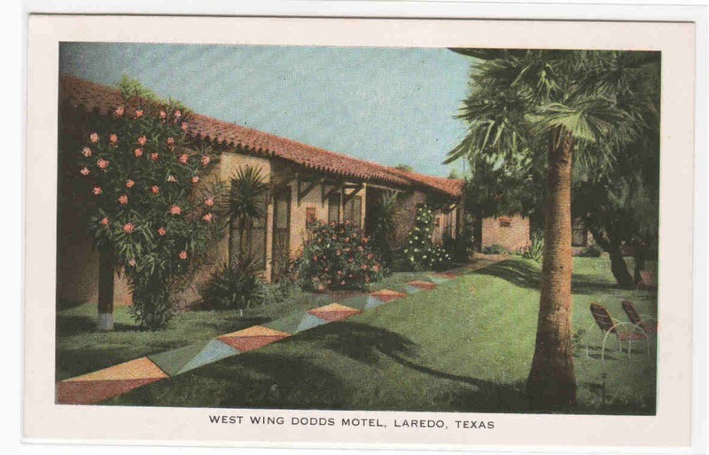 West Wing Dodds Motel Laredo Texas postcard