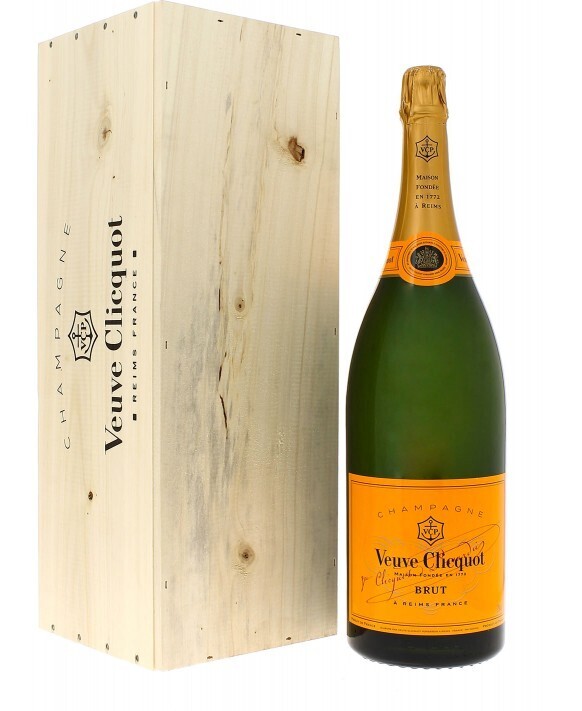 Champagne VEUVE CLICQUOT Carte Jaune Nabuchodonosor 15 litres - Récompenses
Bettane + Desseauve : 94/100