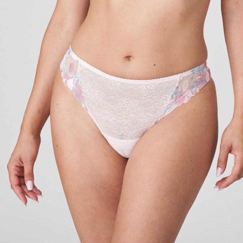 Prima Donna Mohala Thong