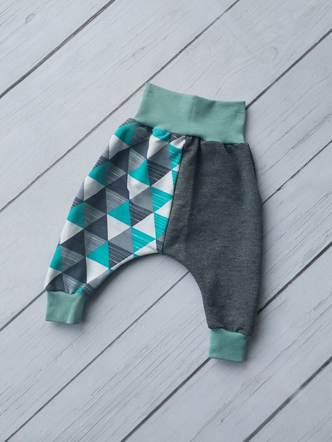Pumphose 62/68 - Dreieck Mint Grau