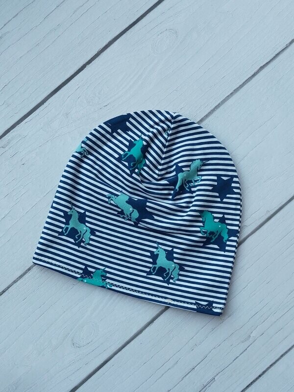 Leichte Beanie KU 40/44 - Einhorn Sterne Streifen Leichte Beanie KU 40/44 - Einhorn Sterne Streifen