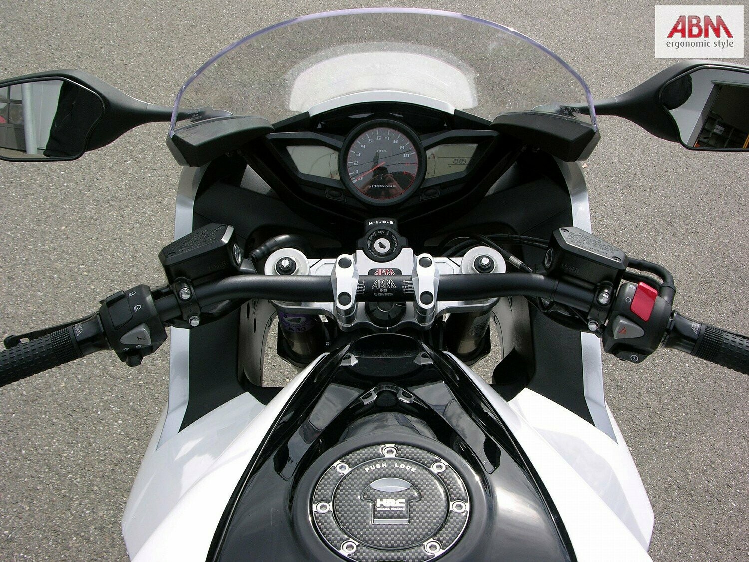 ABM Superbike Umbau Honda Honda VFR 1200 FD Baujahr 2010- Typ SC63. Modell mit DCT ​