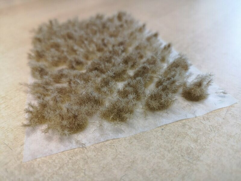 Desert 12mm - Small Thistle Tufts