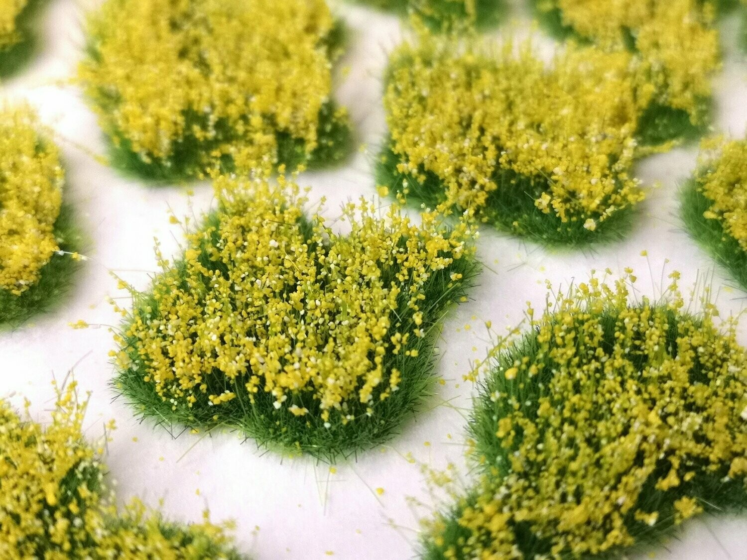 Medium Flower Patches 6mm - Daffodil