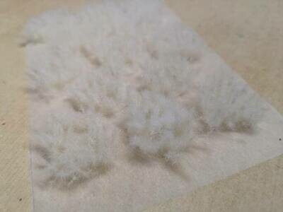 Snow 12mm - Large Thistle Tufts