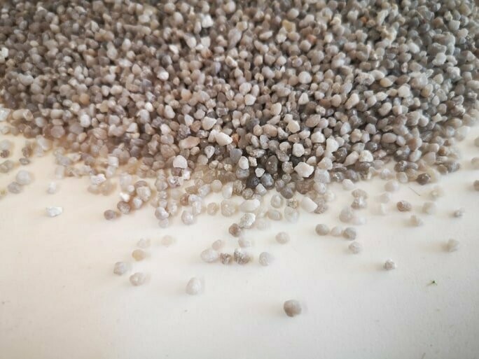 Ballast - Grey 2-4mm