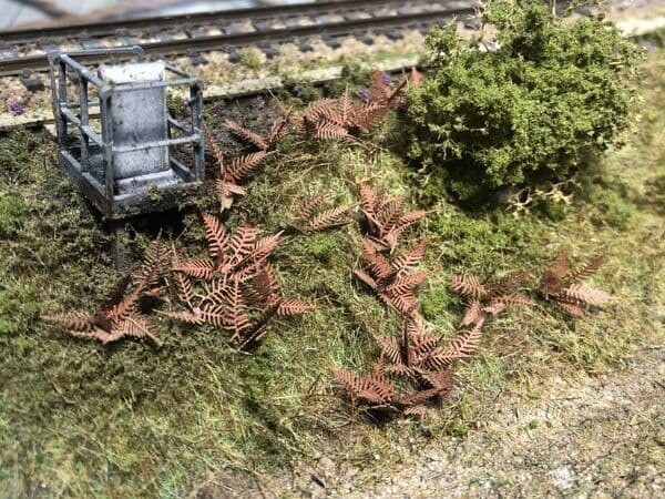 Laser Cut Bracken Fern -  Autumn Brown
