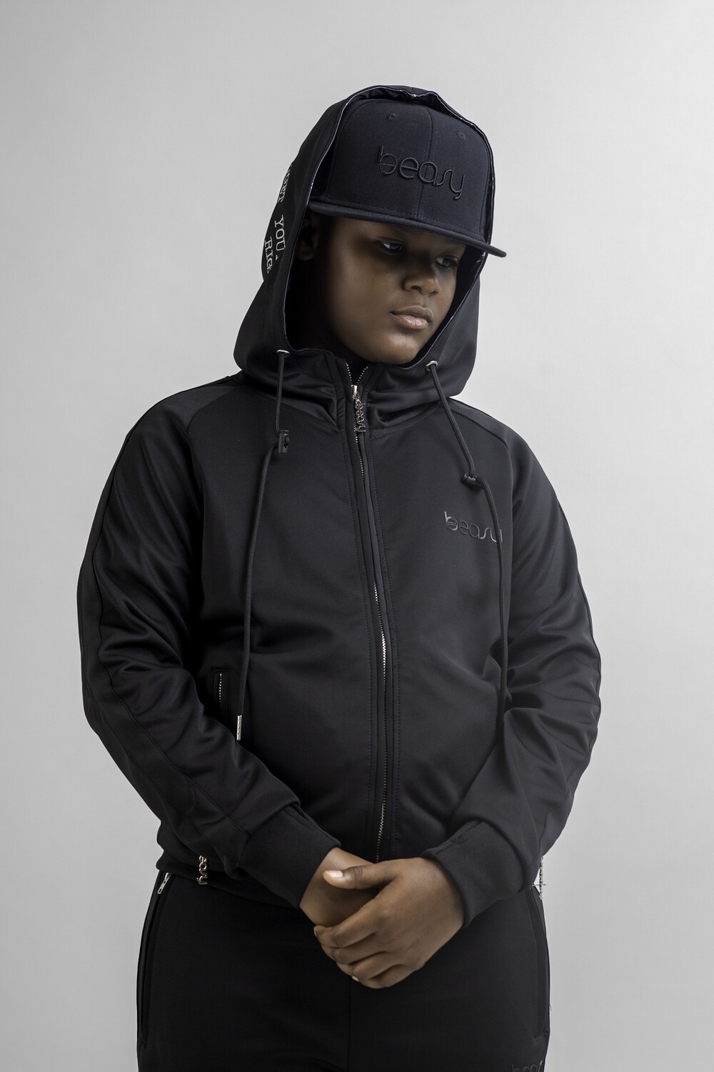 BEASY SNAPBACK HAT