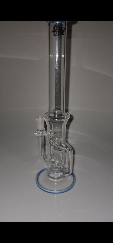 @Ripple_Ware Waterfall Bong By @Glasstro