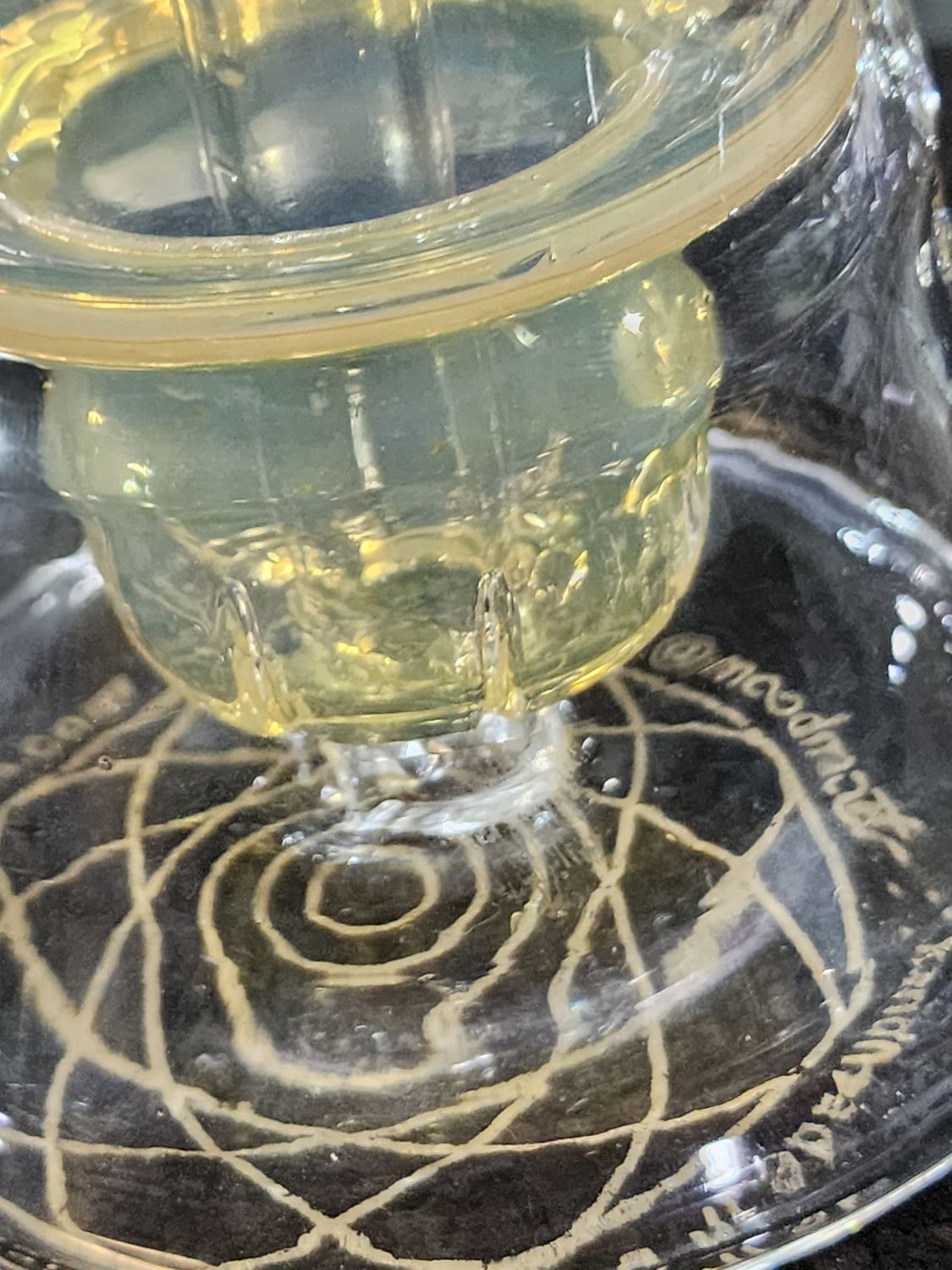 Namelessglass Double Wall Shredder Bottle Rig