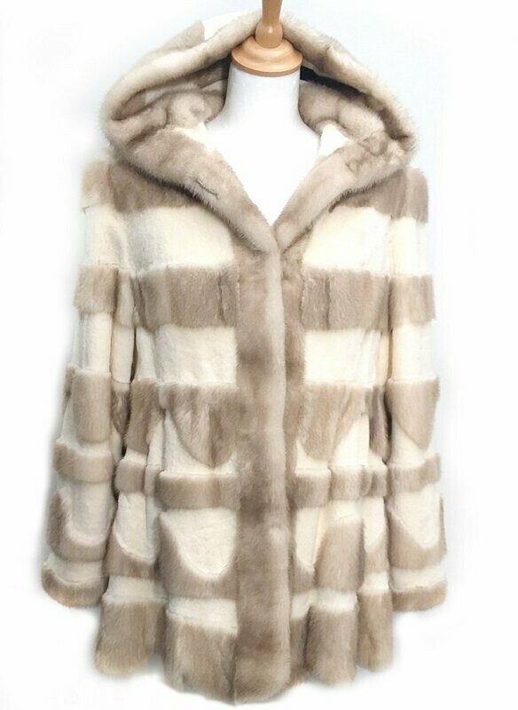 CHAQUETA VISON SEMI RASADO/PELO COLOR BLANCO CHAQUETA VISON SEMI RASADO/PELO COLOR BLANCO