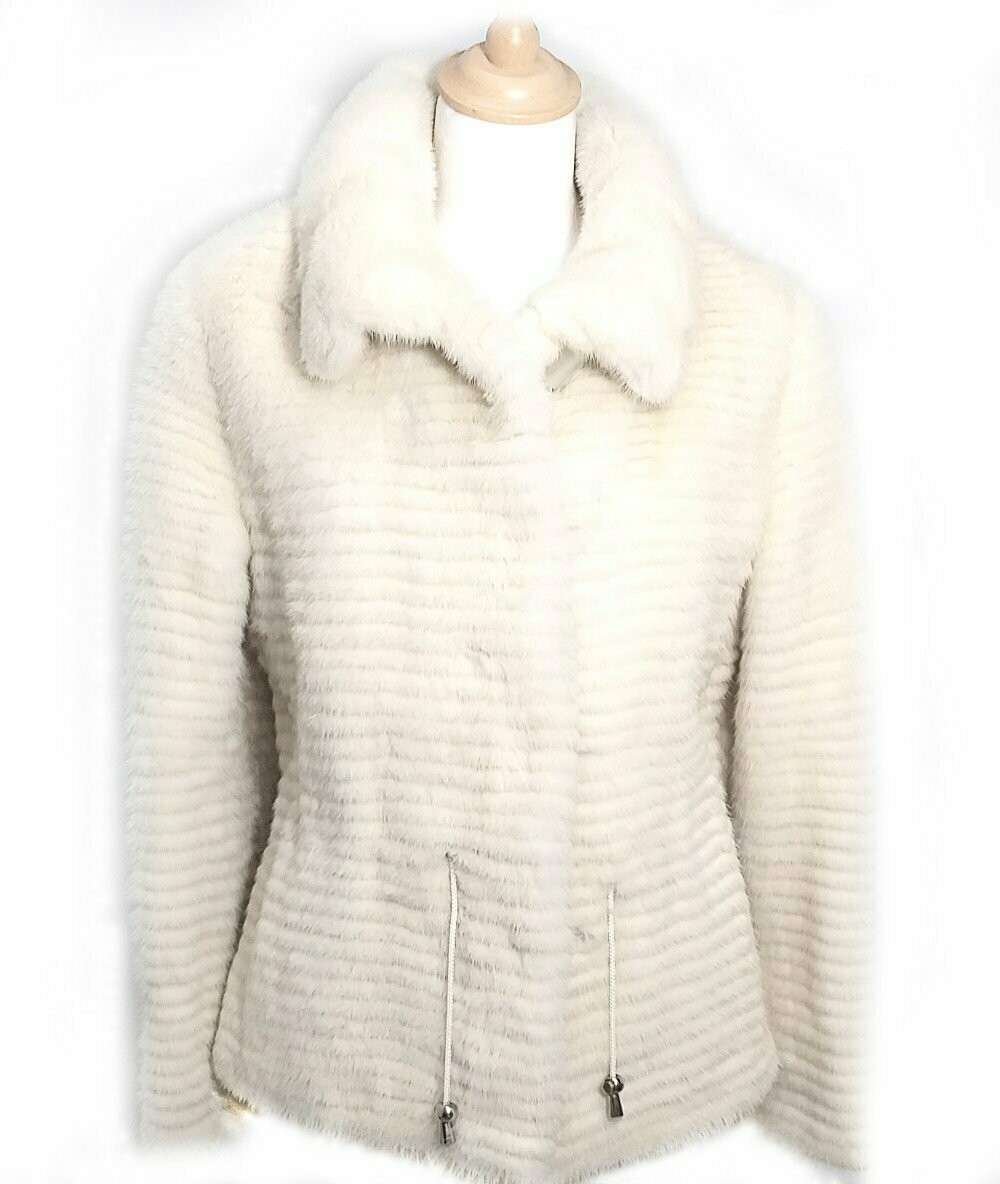 CHAQUETA VISON PLUMEADO COLOR BLANCO PERLA