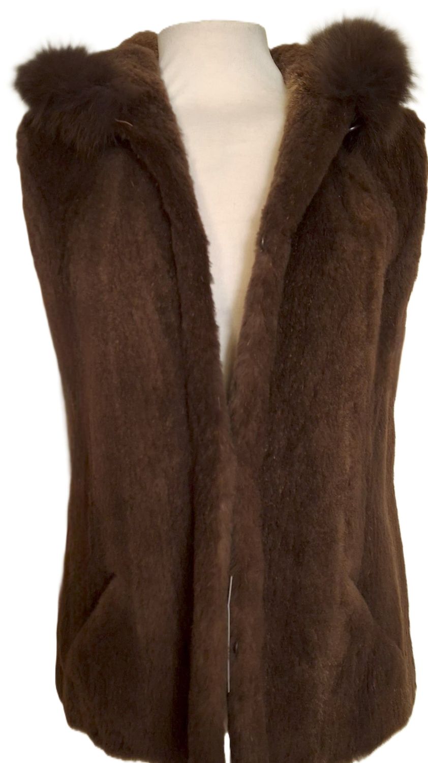 CHALECO NUTRIA DESPINZADA CHALECO NUTRIA DESPINZADA