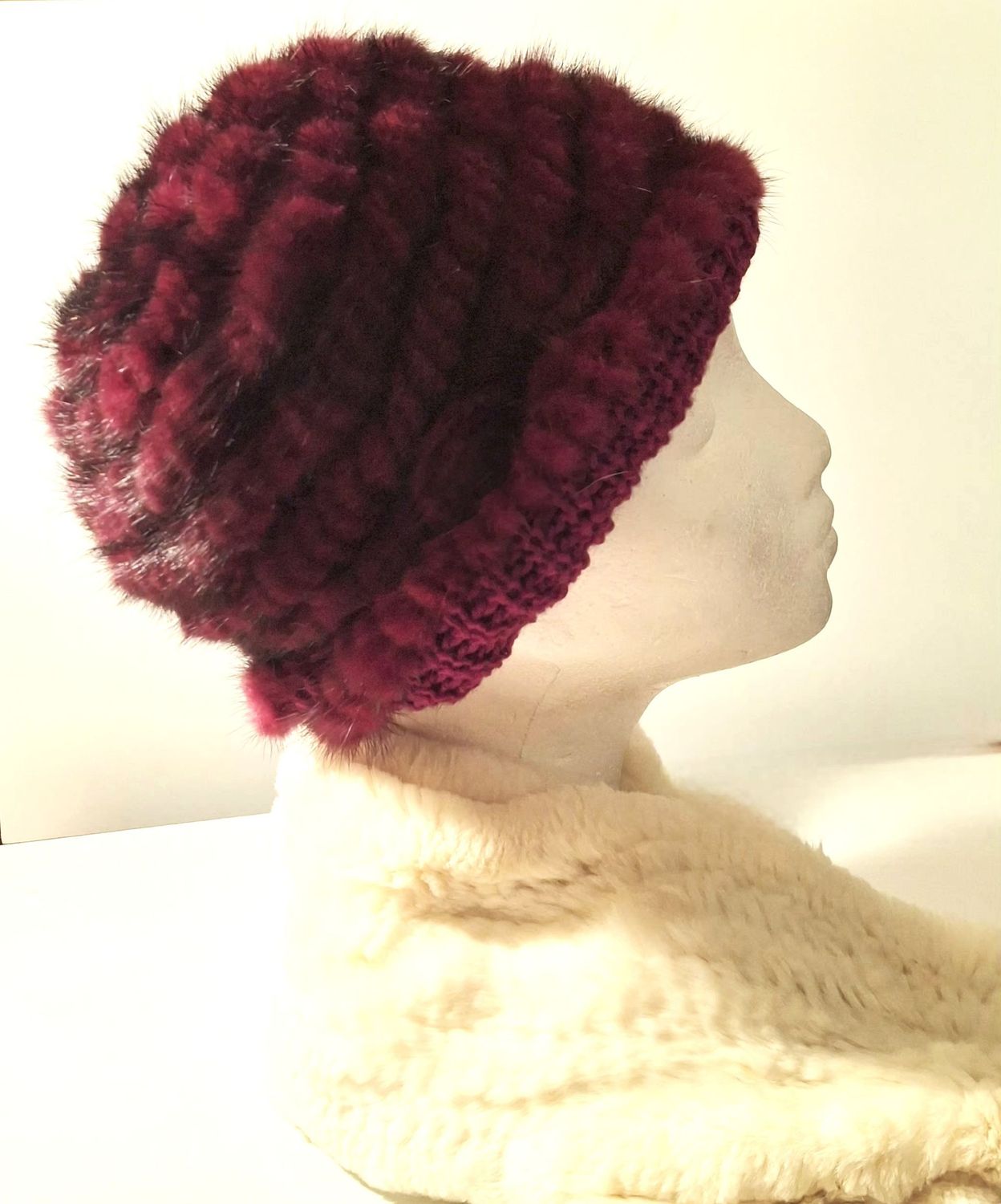 GORRO VISÓN BURDEOS