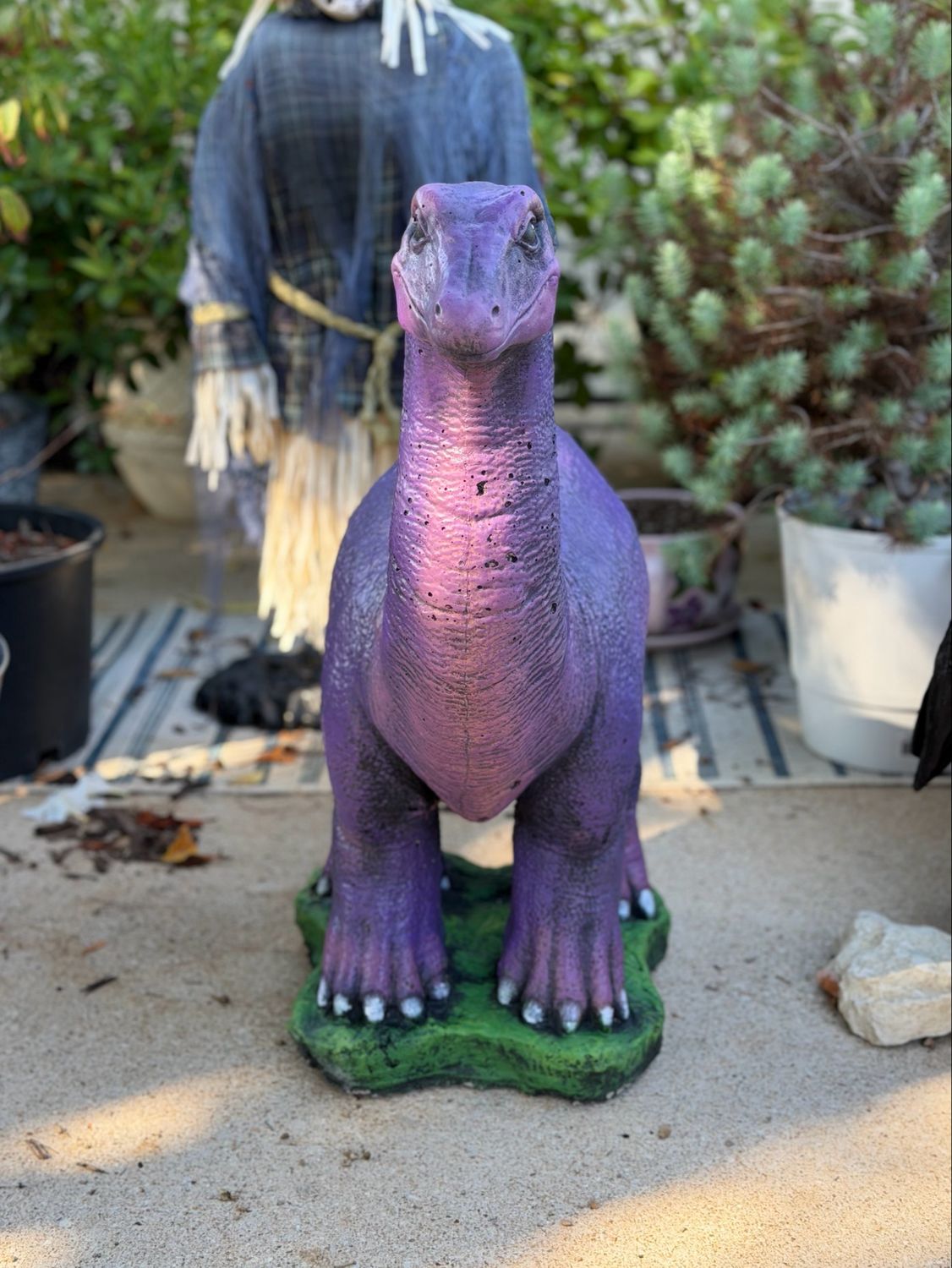Porch Brontosaurus Dino