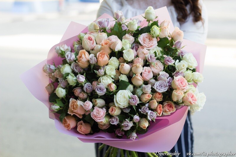 Букет кустовых роз "Антарес" 31шт #11