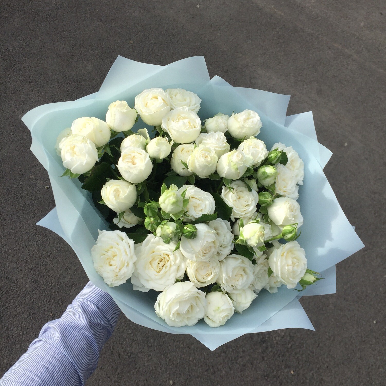 Букет кустовых роз «Ульяна» 13шт