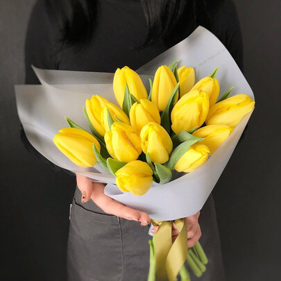 15 жёлтых тюльпанов # 20