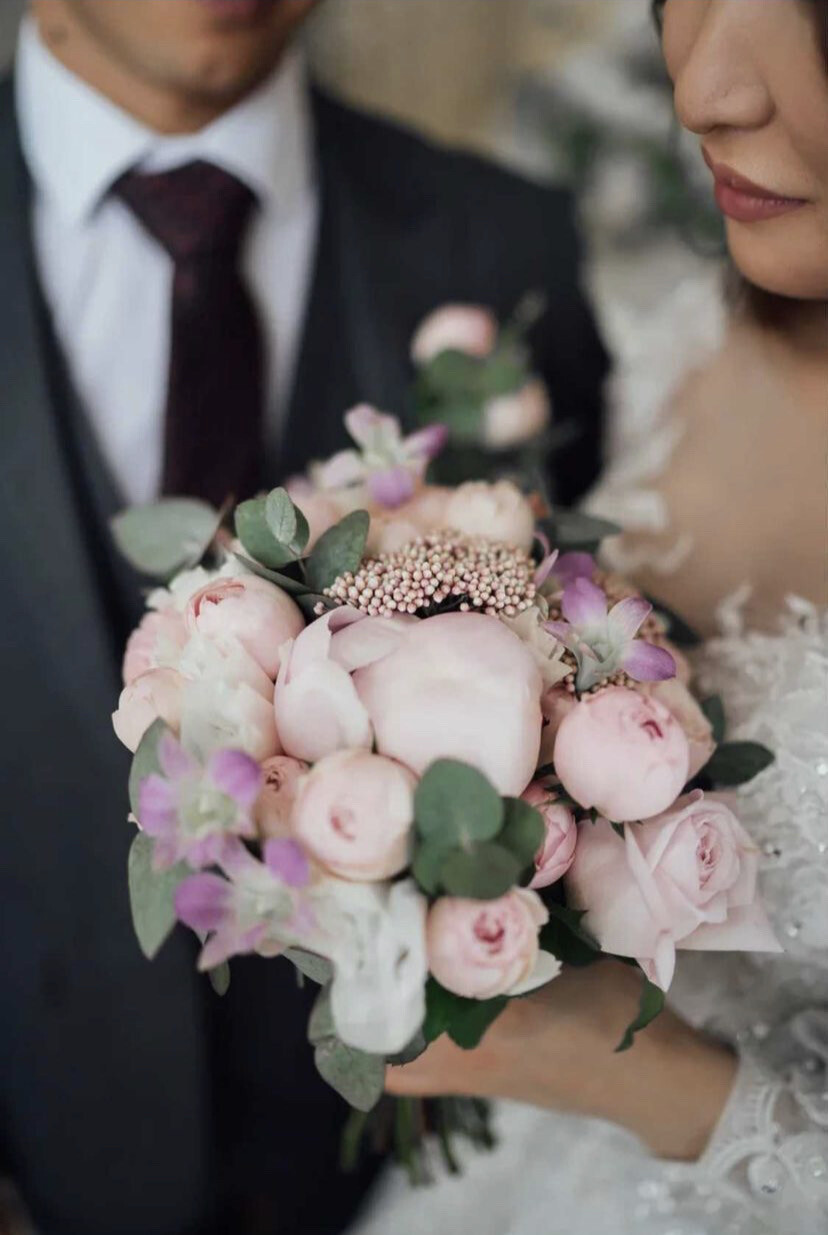 Свадебный букет невесты “Альтана” от Цветы луны с доставкой по Саратову
