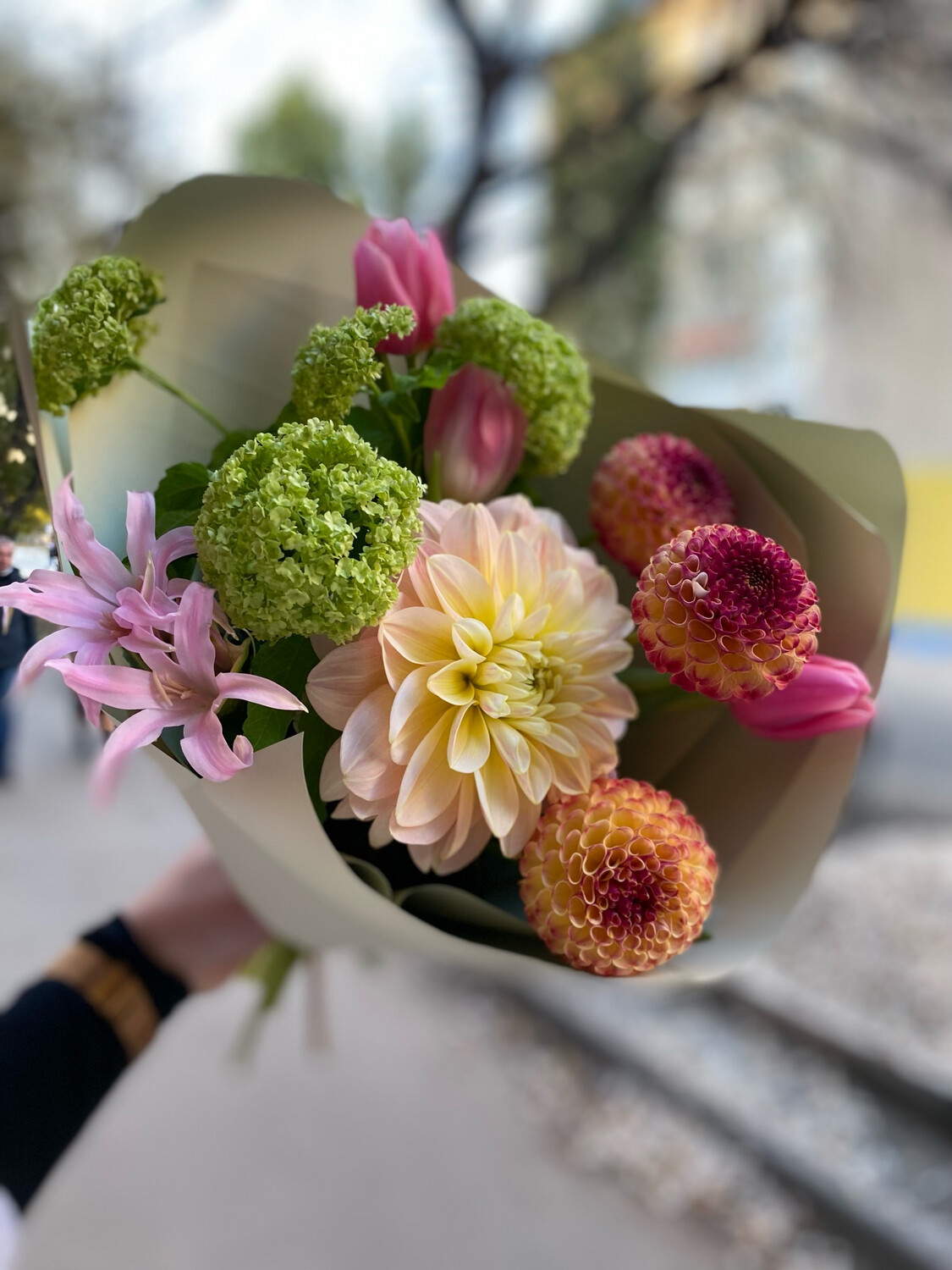 Авторский букет цветов «Диля»
