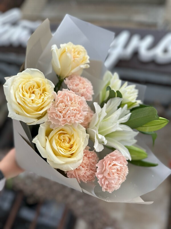 Авторский букет цветов «Джини»