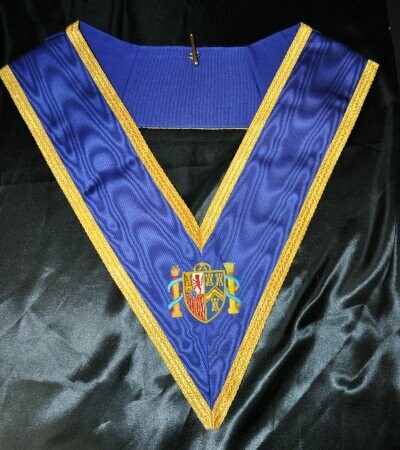 COLLAR  GRAN LOGIA ESPAÑA  BORDADO