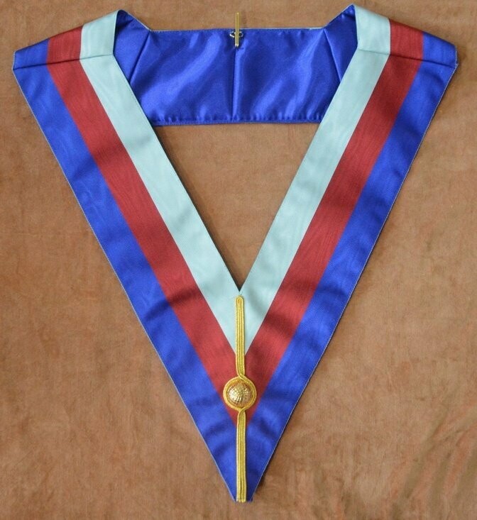 COLLAR GRAN OFICIAL ARCO REAL