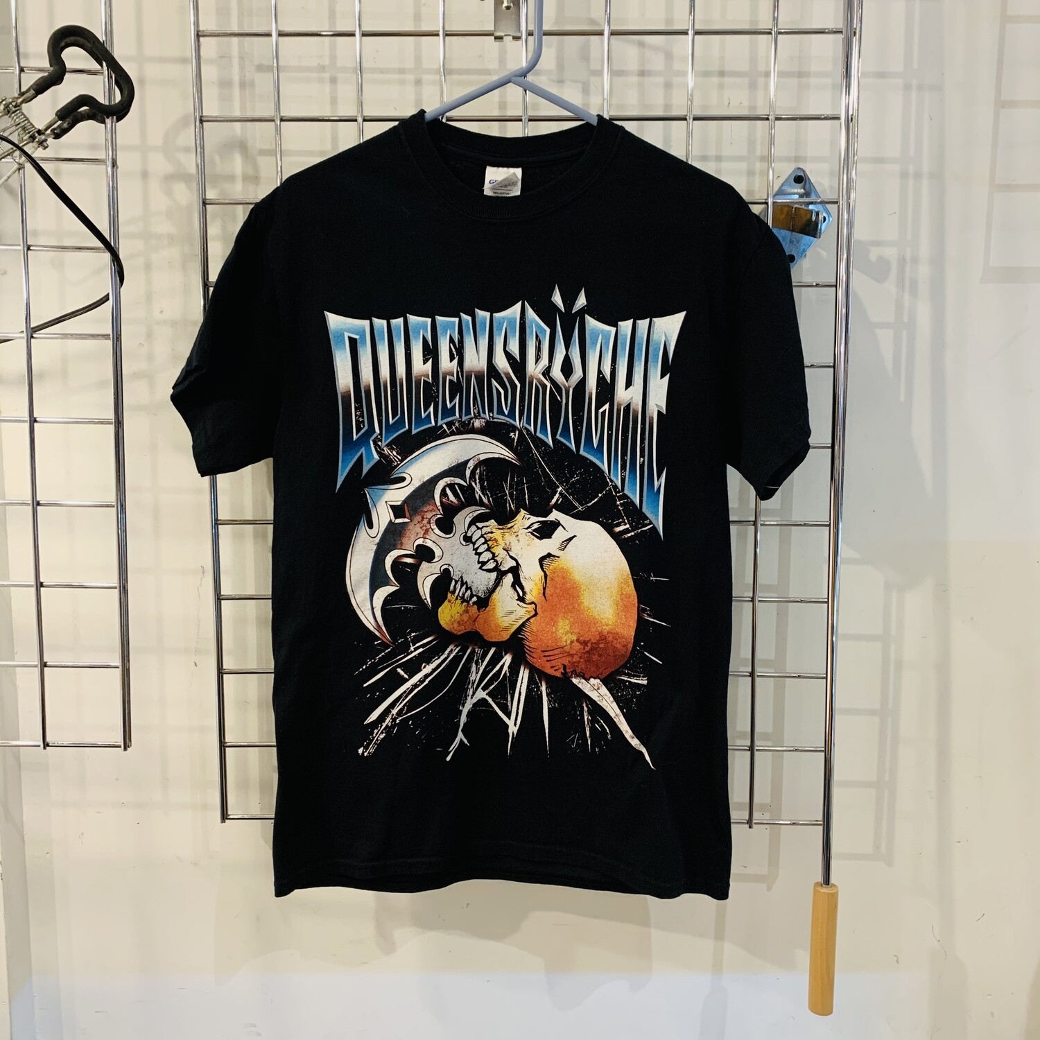 Size Medium Queensryche Tour 2015 T-Shirt Black