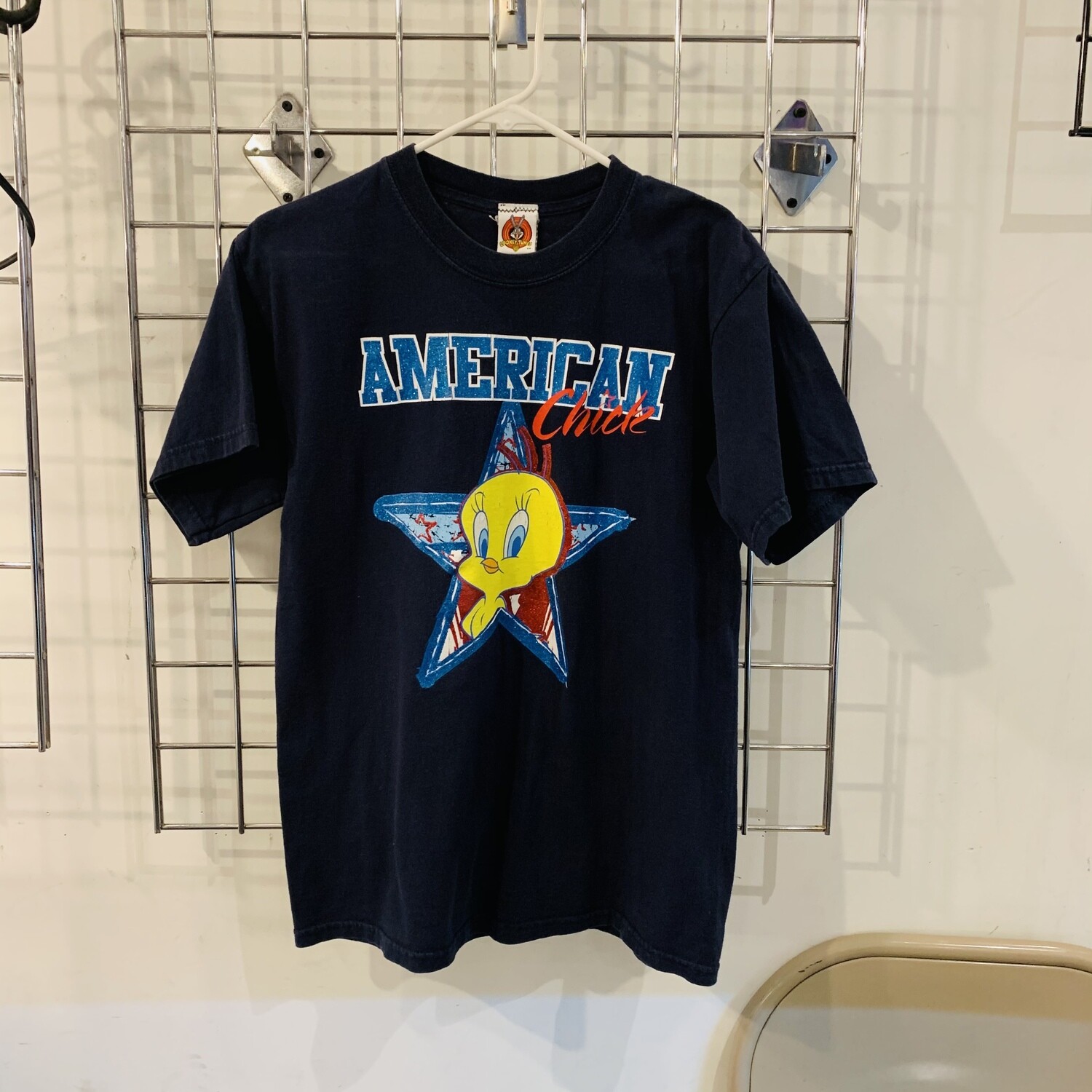 Size Medium Looney Tunes "American Chick" T-Shirt Navy