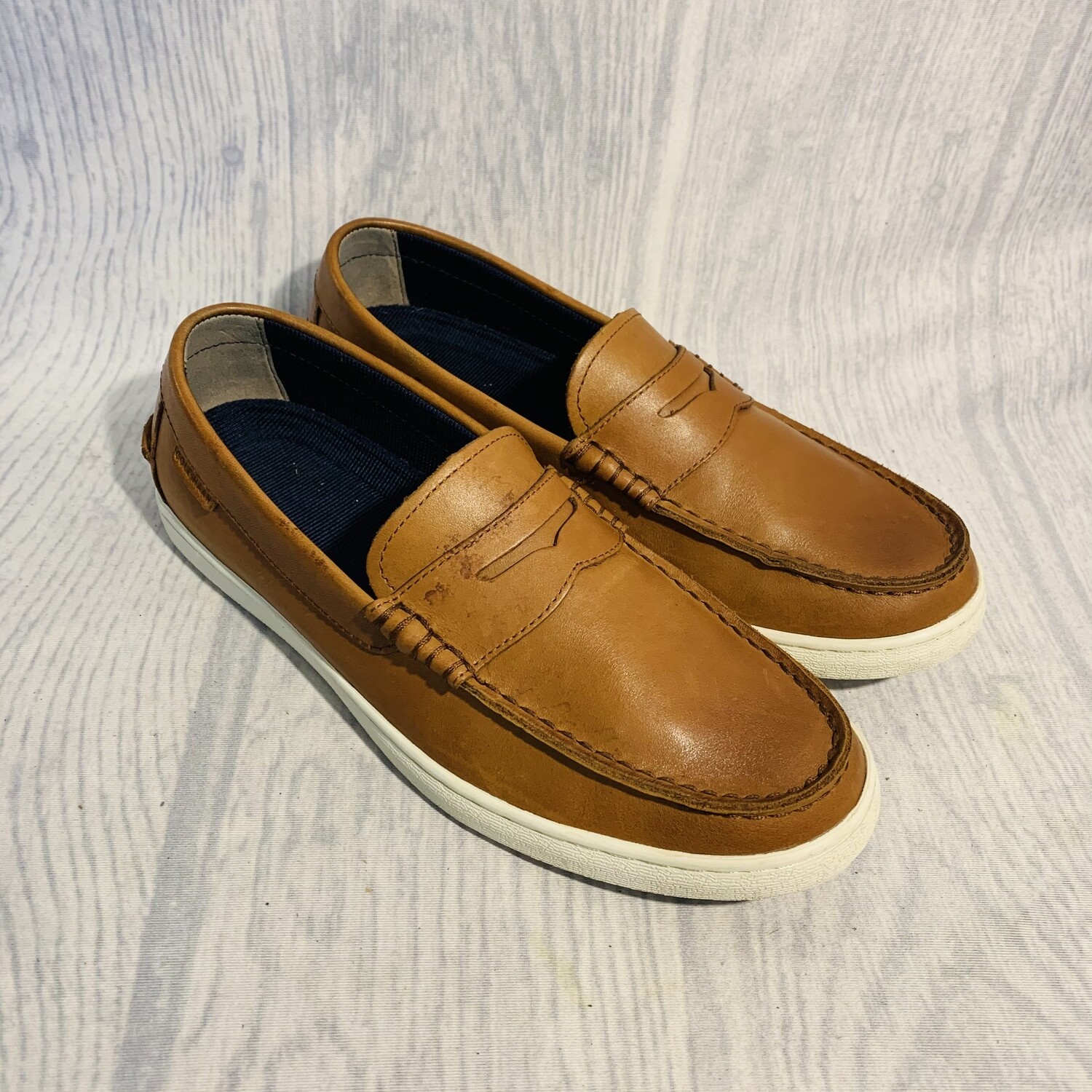 Size 9 Cole Haan Nantucket Loafer