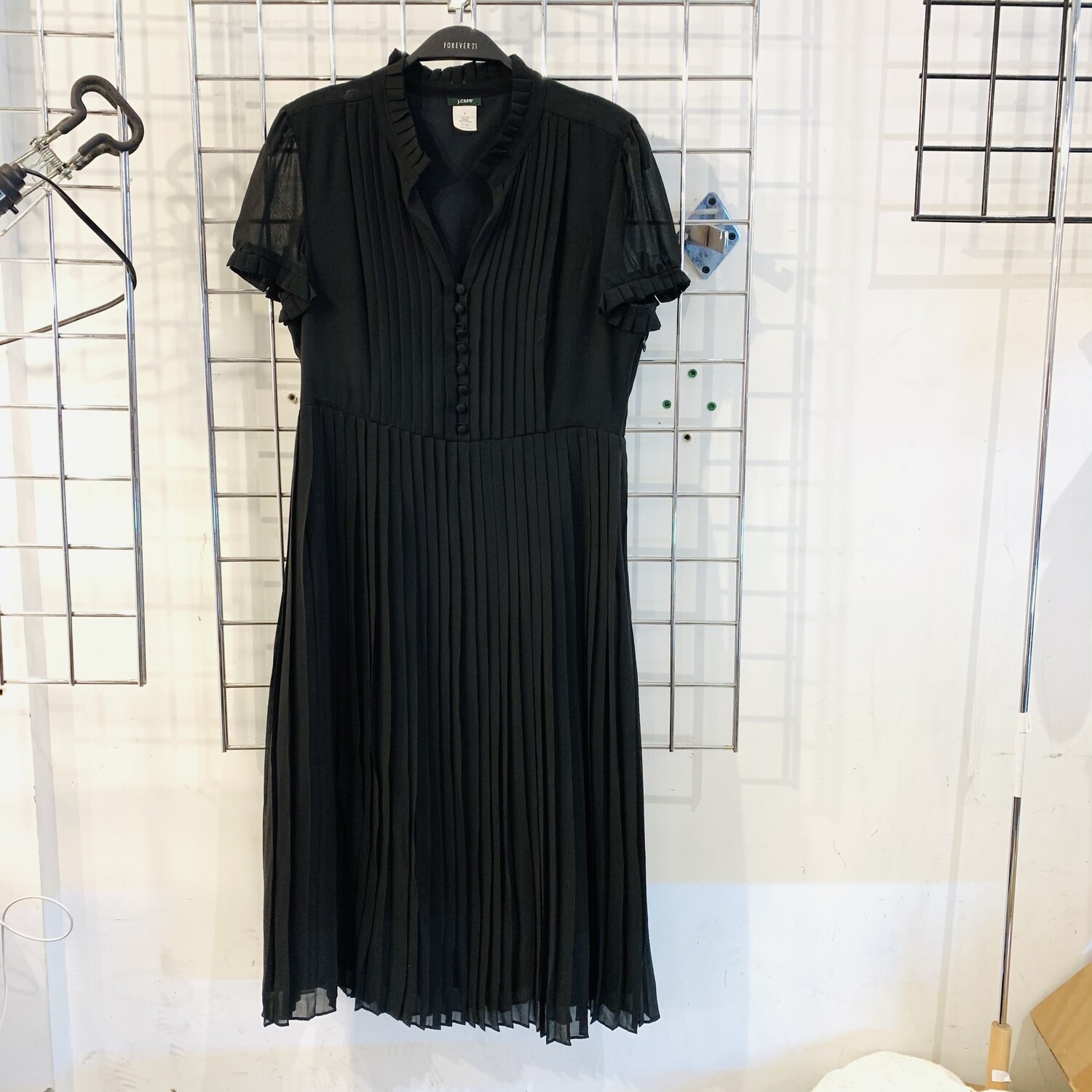Size 8 J. Crew Silk Pleat Dress
