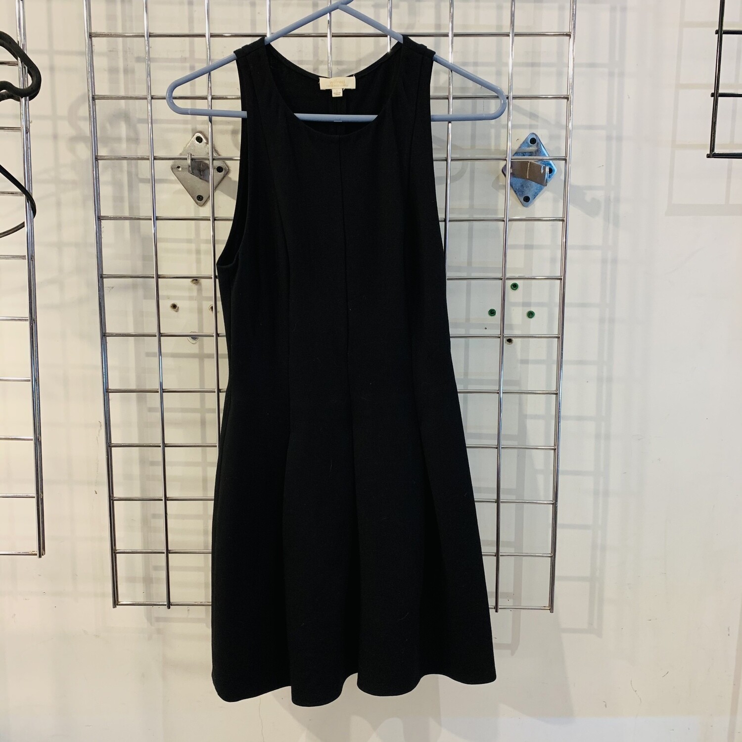 Size 4 Wilfred Sleeveless Dress