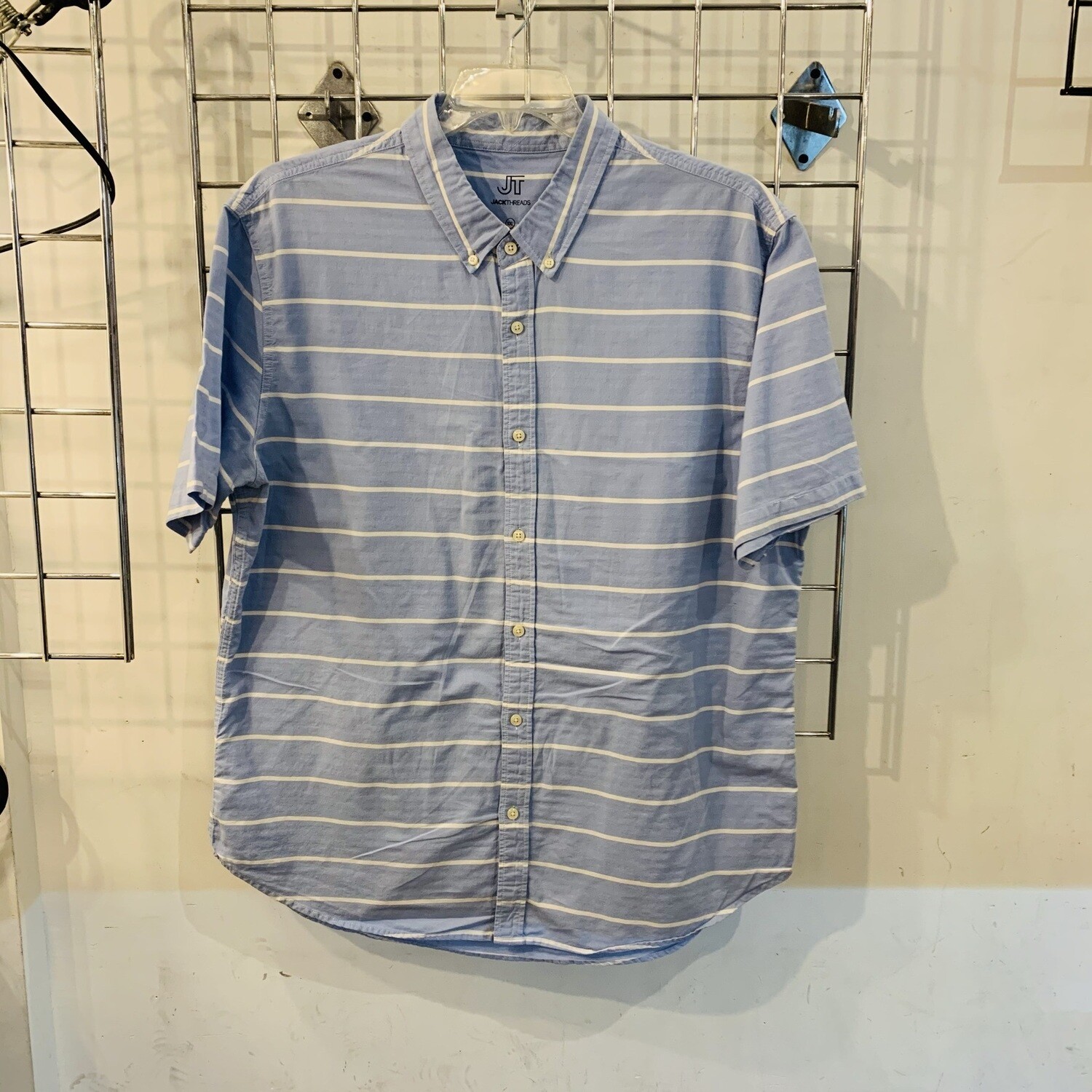 Size XXL Jack Threads Short-Sleeve Button Down Shirt