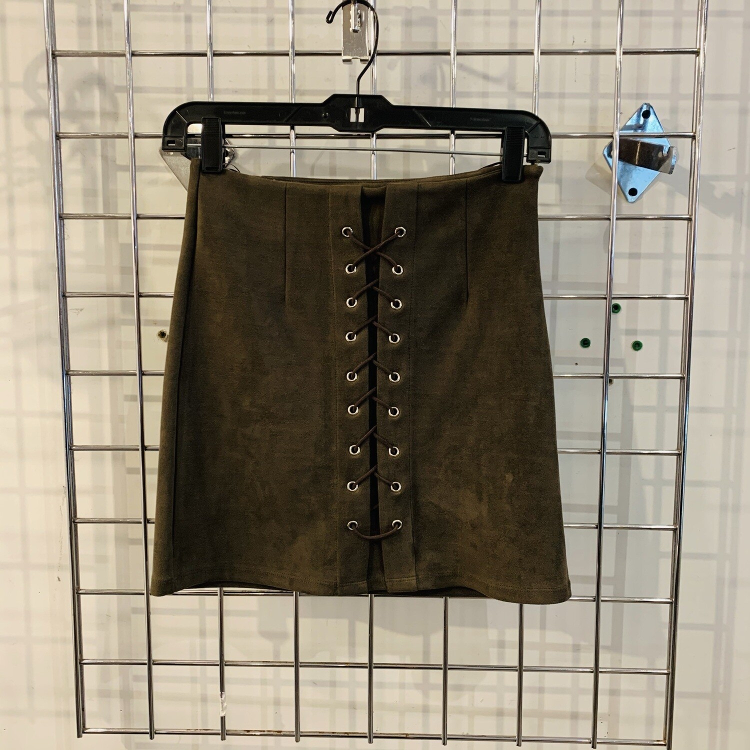 Size Small Seek the Label Faux Suede Skirt