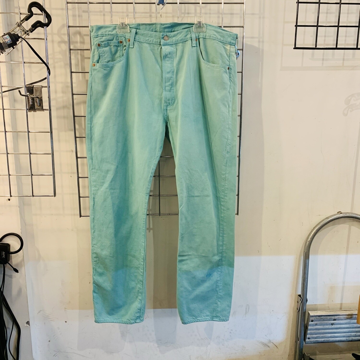 Size 40x32 Levi’s 501 Original Fit Jean