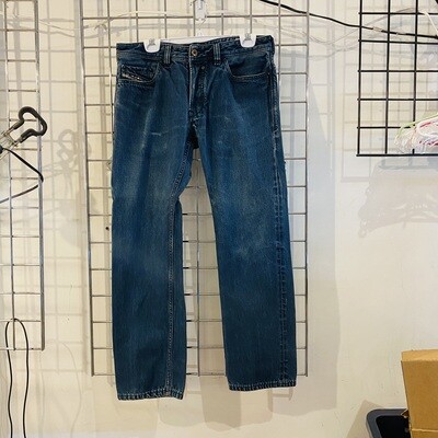 Size 31x32 Diesel Safado Button-Fly Jean