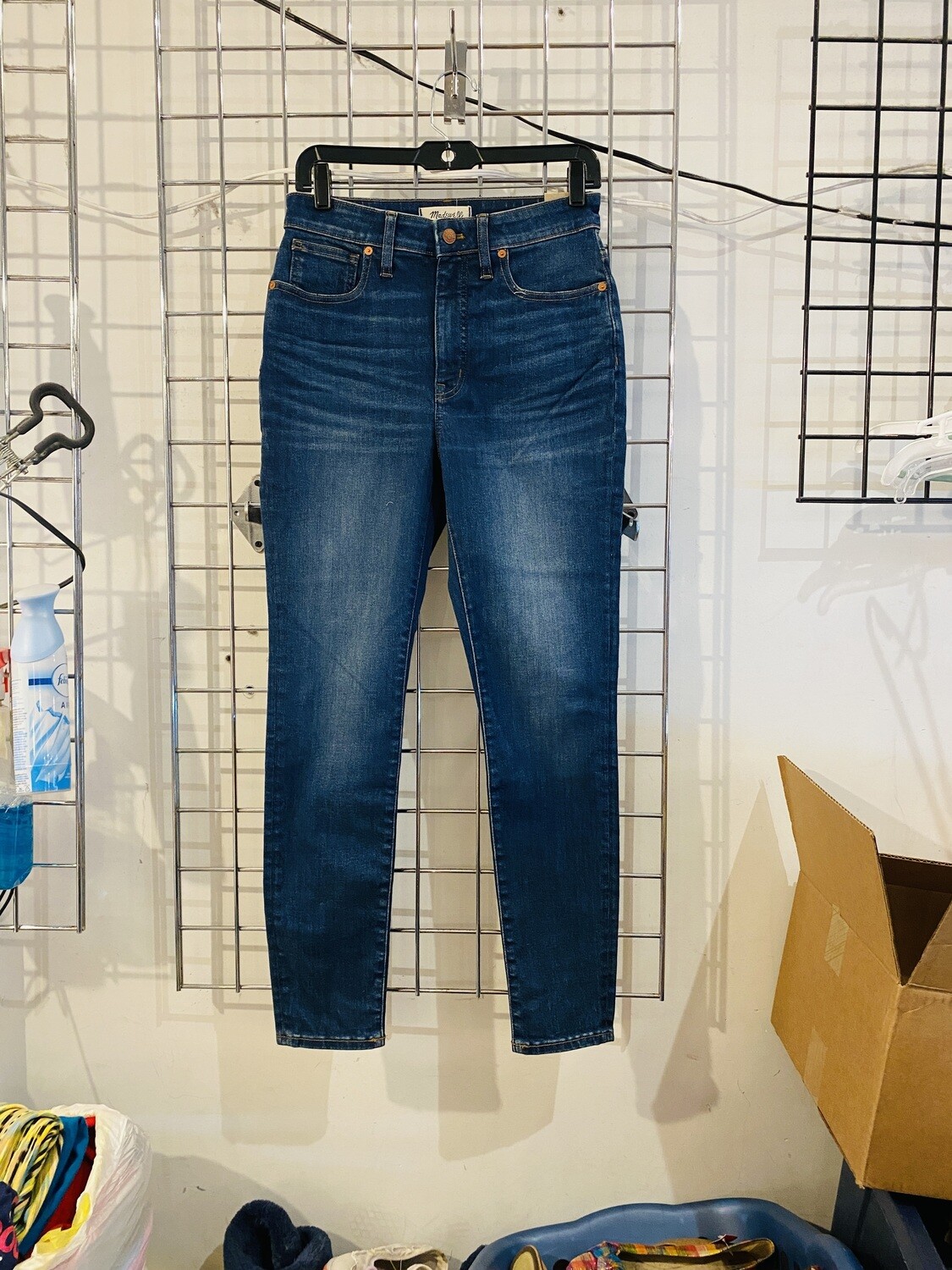 Size 28 Madewell Curvy High-Rise Skinny Jean