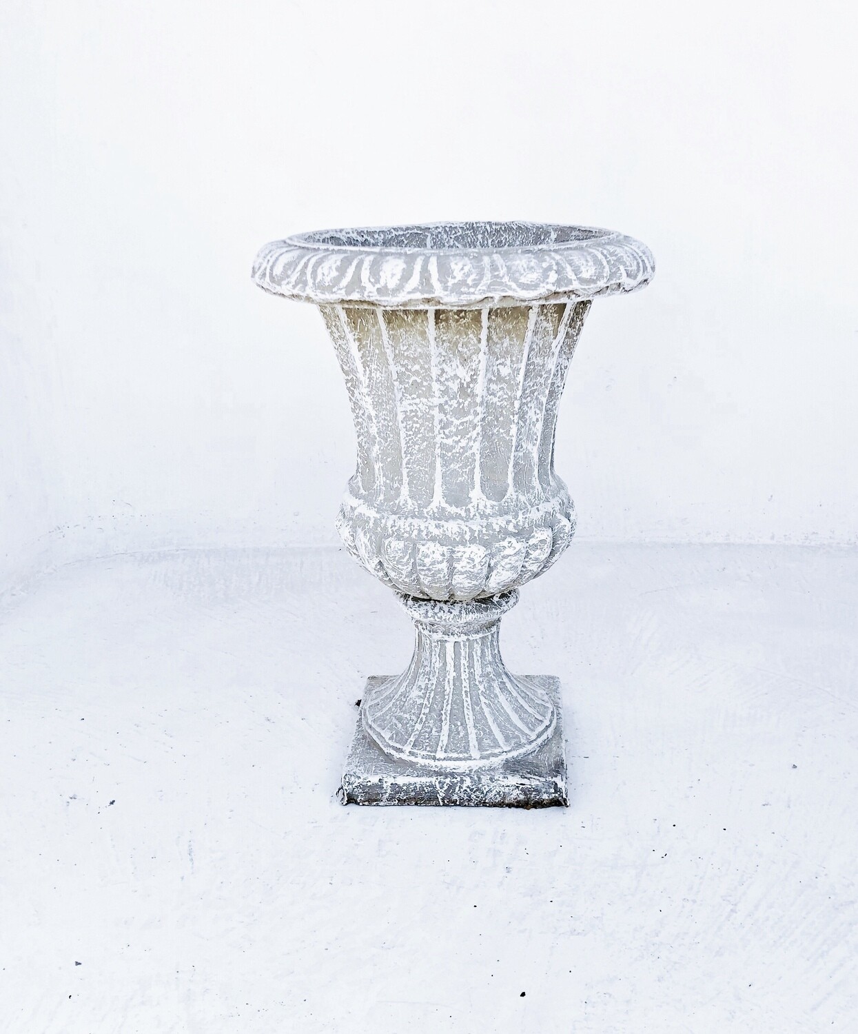 French Ivory Vase Whitewash Finish - H500mm x W350mm - 13kg