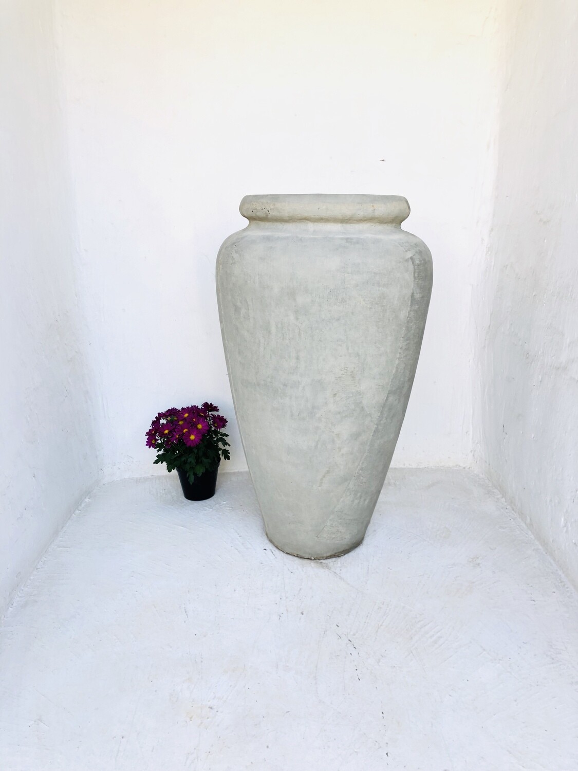 Ansie Vase Plain Cement Finish - H980mm x W600mm - 45kg