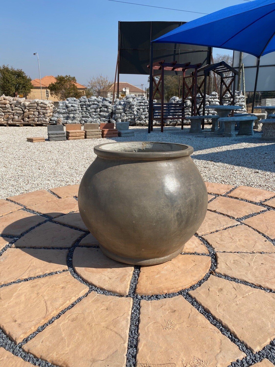 Africana Jeanne Pot Large Weathered Grey Finish - H600mm x W450mm - 35kg