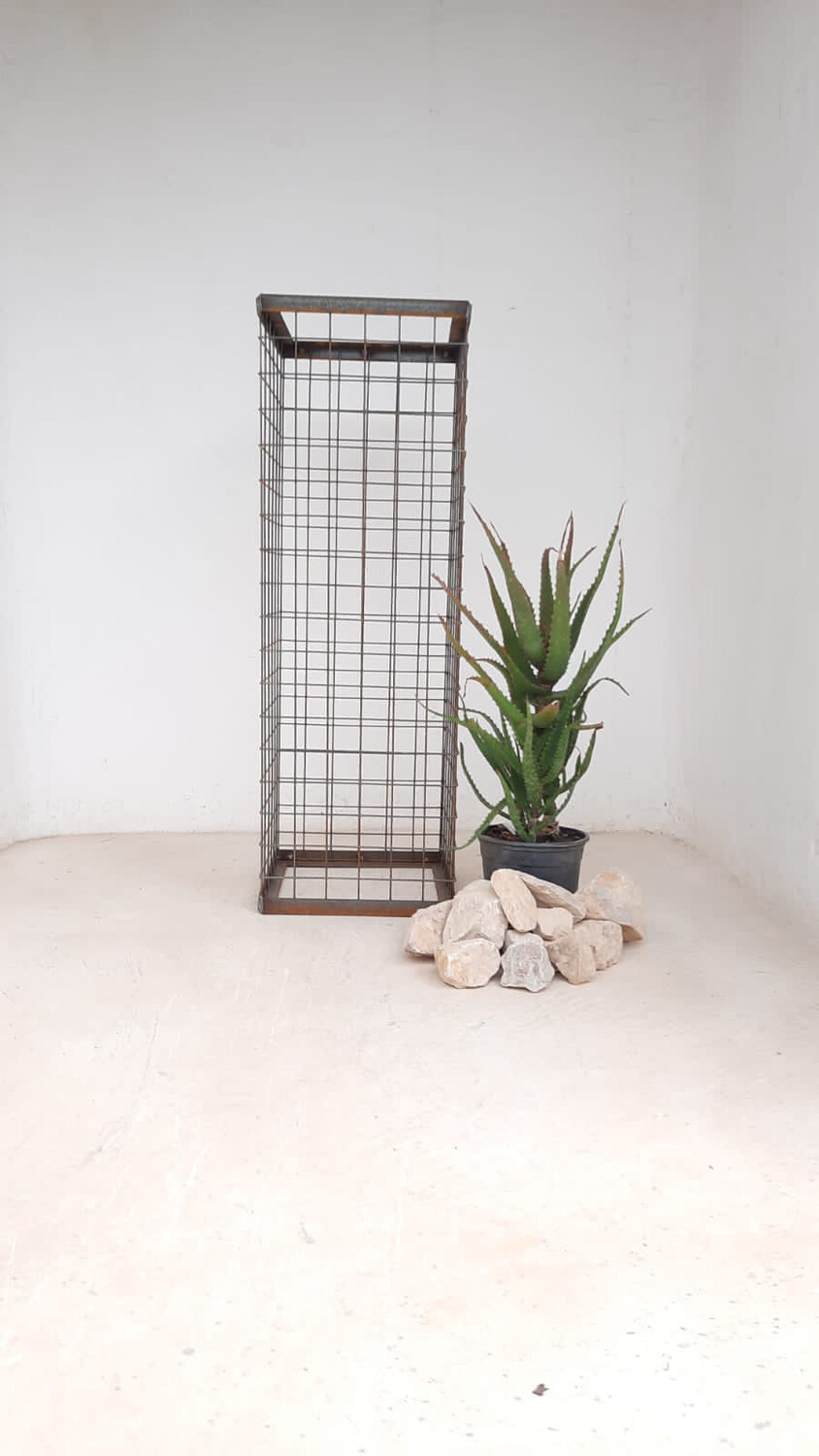 Wire Mesh Rock Planter X-Large H 900mm W 300mm   (excl rocks and plant)
