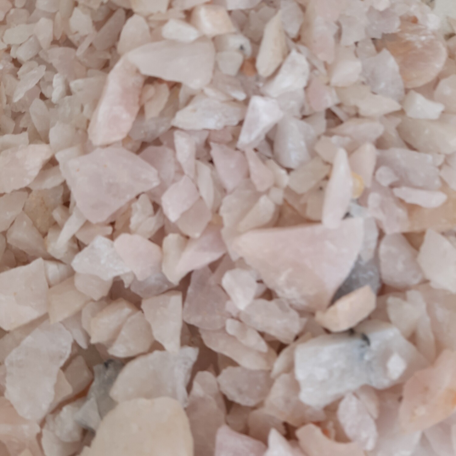 Rose Quartz Crush 13mm 300x600mm bags between 15-20kg