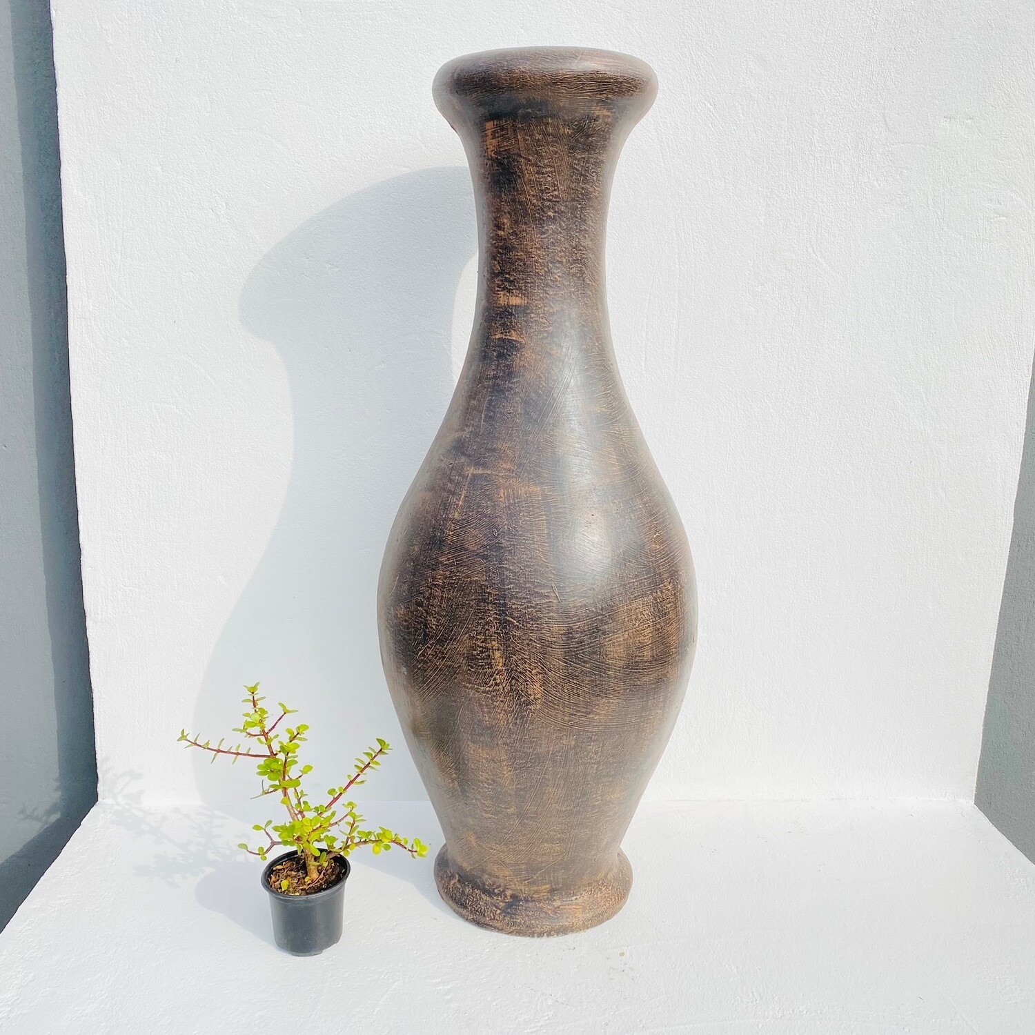 Gracelle Vase Medium Mecca Brown Finish - H1180mm x W400mm - 30kg