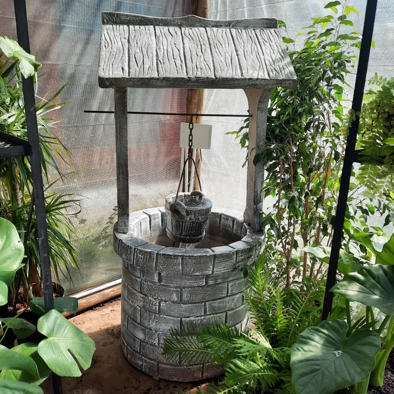 Wishing Well Large Fountain Whitewash Finish - H1480mm x W700mm - 227kg