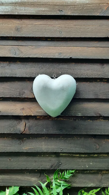 Heart Bowl Medium Cement Finish - W210mm x L210mm - 1kg