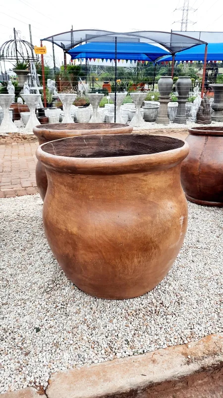 Fatso Flower Pot Large Honeyclay Finish - H640mm x W610mm - 48kg
