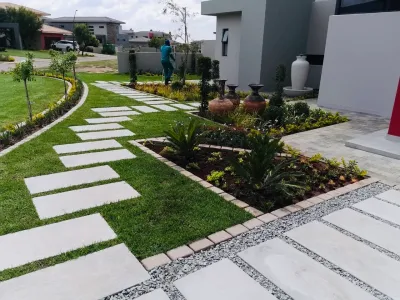 Smooth Finish Landscaper Paving Cement - 1200x400x40mm - 23kg